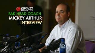 Mickey Arthur: Pakistan players to face consequences if they do not meet fitness standards